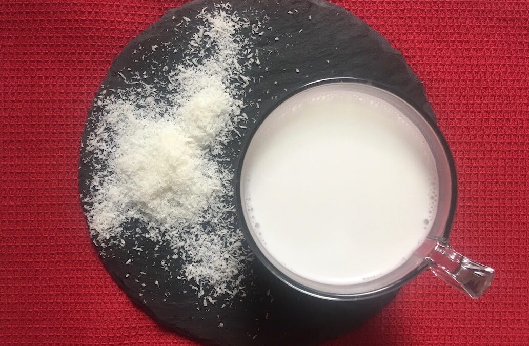 Latte di cocco fatto in casa