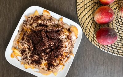 Pesche con burro di arachidi e cioccolato